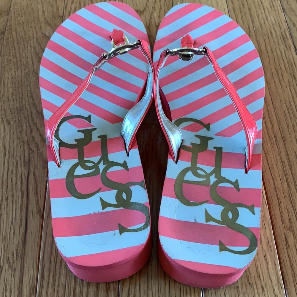 Guess Slippers - Picture 7 of 7